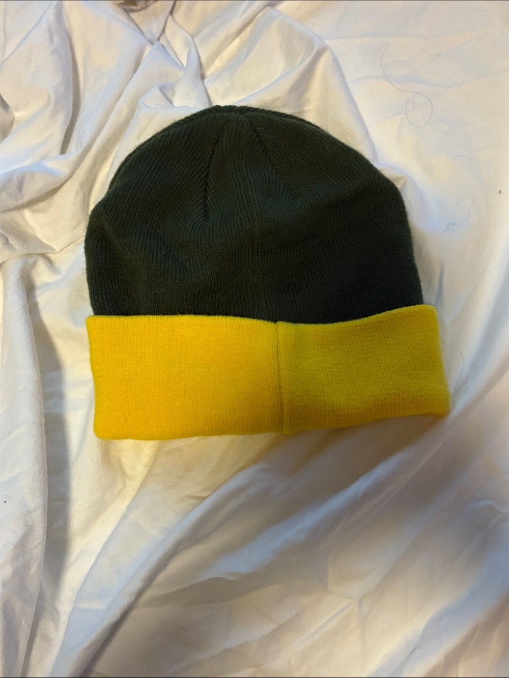 Hot Topic Dark Green and Yellow Knit Beanie with Twenty One Pilots Logo - Picture 2 of 2